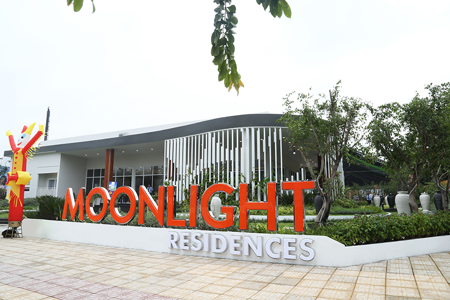 Mẫu bảng hiệu dự án bất động sản Moonlight Residence của Hưng Thịnh có những nét riêng phù hợp với dự án