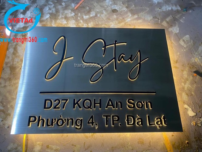 Ứng dụng công nghệ cắt laser làm bảng số nhà dạ đèn siêu sắc nét và ấn tượng