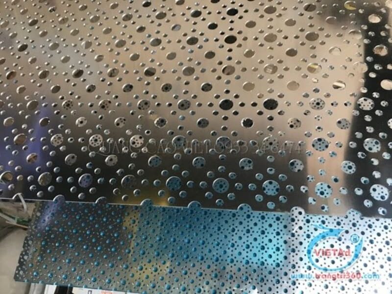 Quảng Cáo Việt - Địa chỉ cắt CNC nhôm, đục lỗ nhôm tấm uy tín, nhanh chóng, giá cạnh tranh