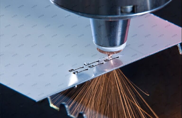Gia công laser CNC