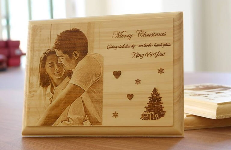 Mẫu tranh làm quà tặng, quà kỷ niệm cho các cặp vợ chồng, các cặp đôi yêu nhau