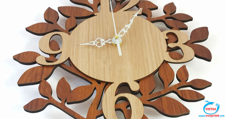 Mẫu 6: Cắt CNC vật liệu gỗ làm đồng hồ có hình dạng đẹp mắt