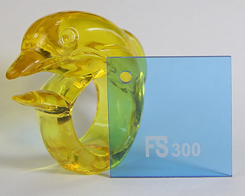 Mica FS trong màu dương nhạt mã 300