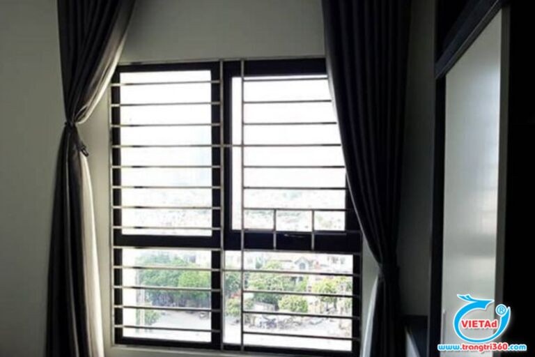Khung bảo vệ cửa sổ inox rất dễ vệ sinh