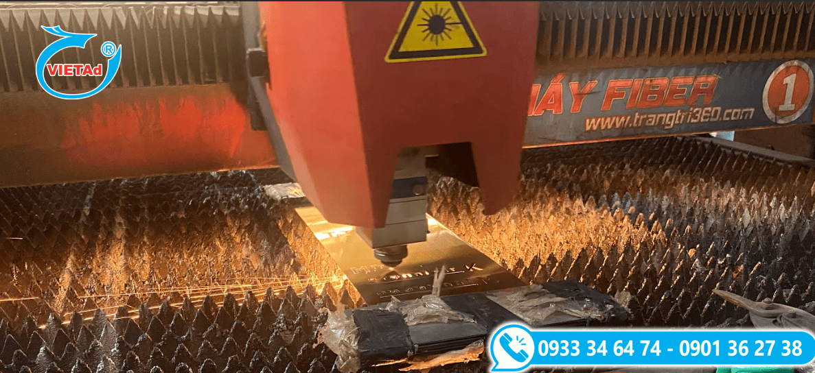Khám phá vì sao cắt laser inox ngày càng thay thế phương pháp truyền thống. Tìm hiểu ưu – nhược điểm và quyết định giải pháp gia công tối ưu nhất.