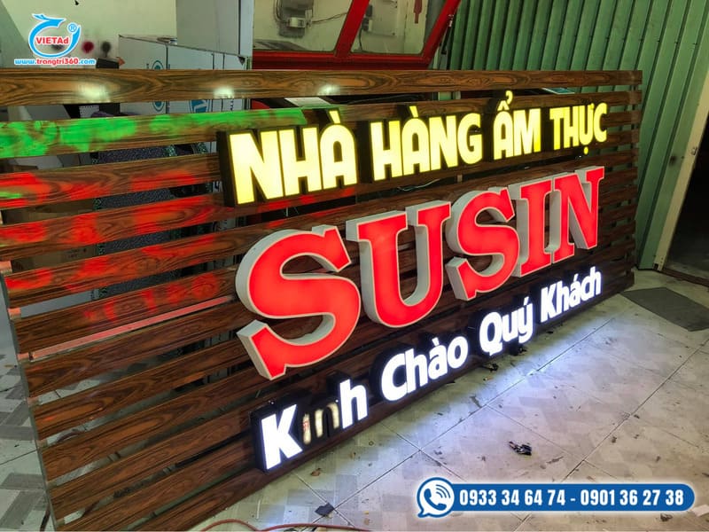 Bảng hiệu lam nhôm