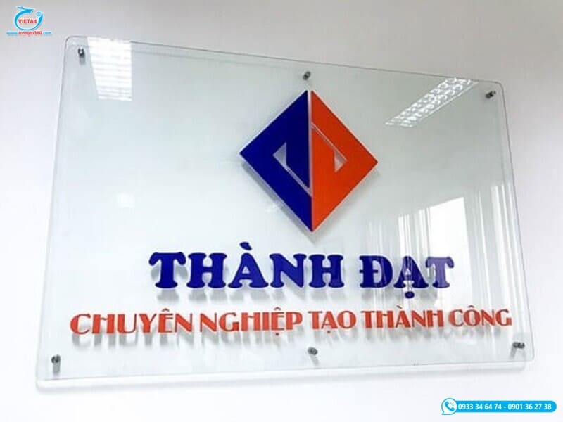 Mẫu bảng hiệu mica tên công ty gắn tường