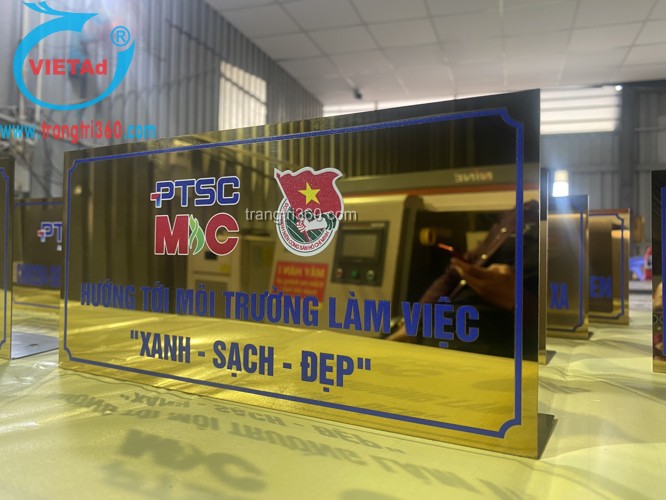 Bảng để bàn ứng dụng làm bảng chức năng, chức vụ