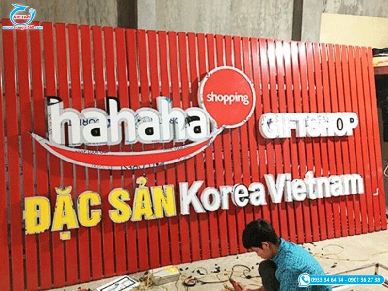 Báo giá làm bảng hiệu lam nhôm