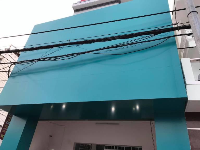 Mặt dựng Alu