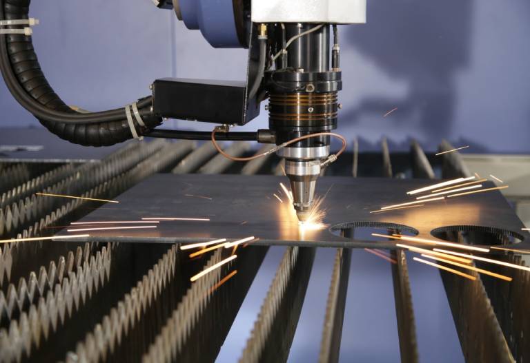 Quy trình gia công cắt laser đồng