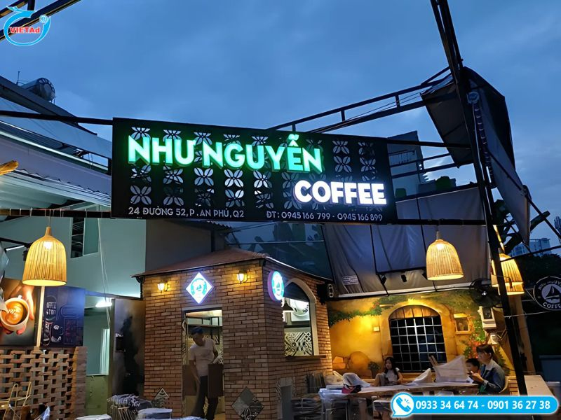 Bảng hiệu quán cà phê