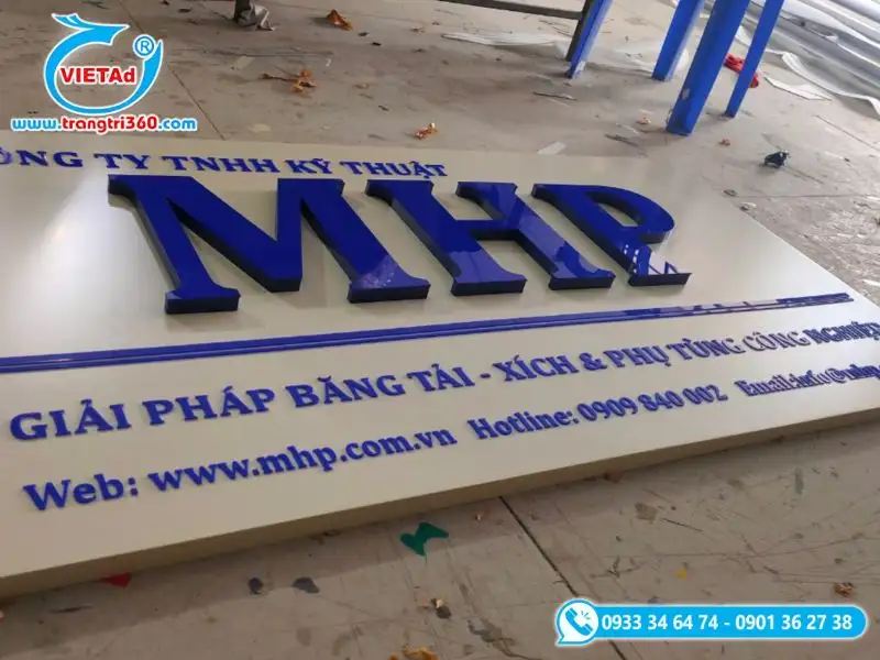 Bảng hiệu chữ alu sang trọng