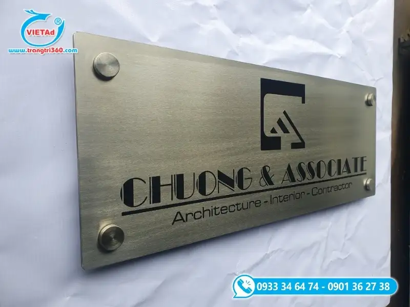 Bảng hiệu công ty giúp hoàn thiện hình ảnh nhận diện đồng bộ