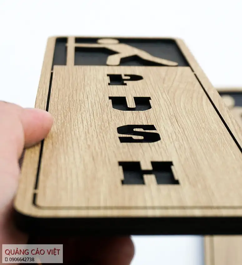 Bảng pull push chữ nhật đứng dán cửa cắt laser nội dung 3D có sẵn keo - 5