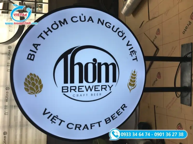 Hộp đèn LED mica phẩng truyền thống kích thước khá lớn