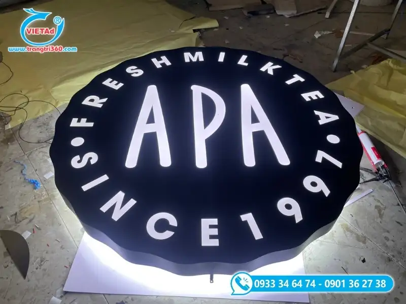 Hộp đèn LED mica sử dụng điện áp thấp, hạn chế toả nhiệt