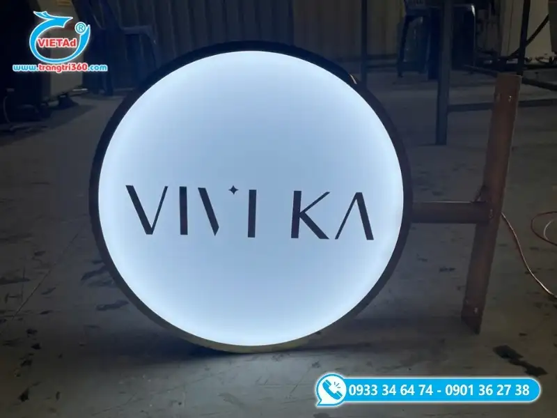 Bảng hiệu hộp đèn LED mica hút nổi dạng vẫy làm bảng hiệu phụ cho cửa hàng