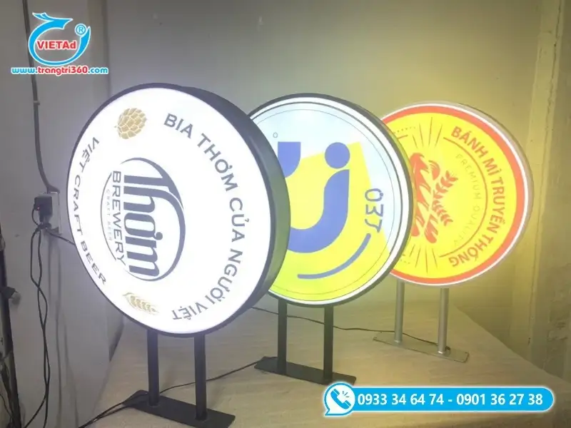 Hộp đèn LED mica hút nổi dạng vẫy nhỏ gọn, dễ lắp đặt