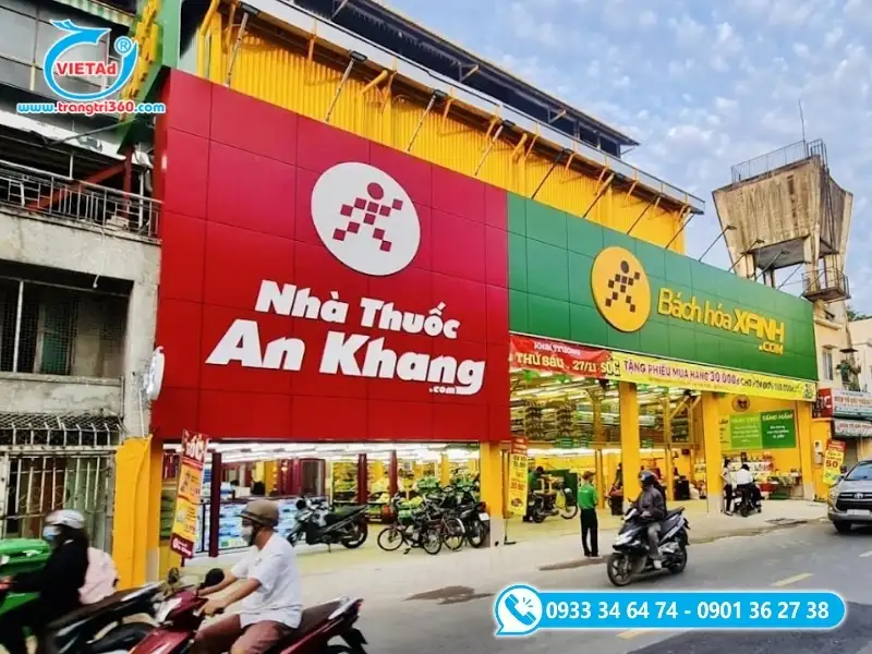 Bố cục bản vẽ thiết kế biển hiệu tạp hóa tiêu chuẩn với phần tên tiệm và độ tương phản màu cao
