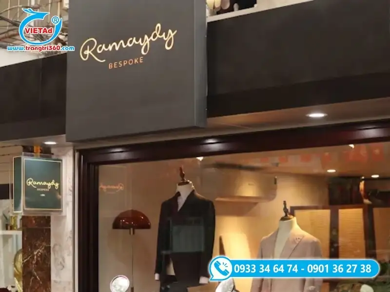 Mẫu bảng hiệu hộp đèn LED đen hiện đại, tinh tế