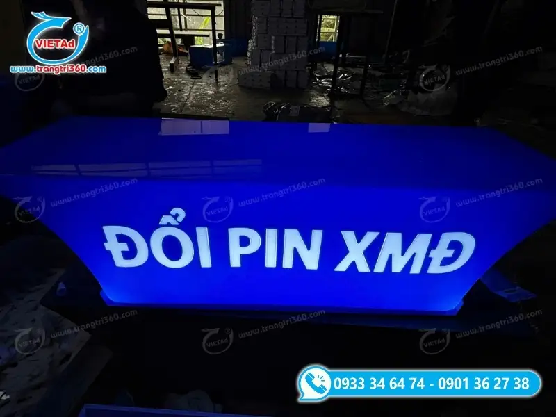 Hộp đèn hoàn thiện đạt độ chính xác cao về chi tiết cơ khí và độ sáng tiêu chuẩn