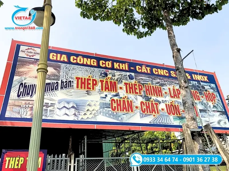 Mẫu bảng hiệu bạt Hiflex khung sắt căng phẳng cho cửa hàng gia công, mua bán cơ khí